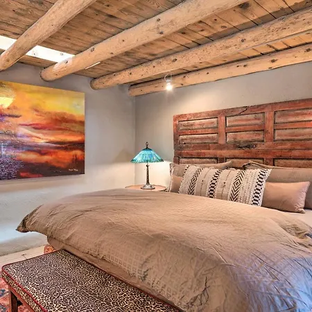 Chic Adobe-style In Historic Santa Fe!