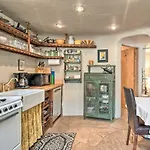 Chic Adobe-style In Historic Santa Fe!