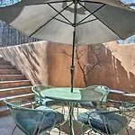 Chic Adobe-style In Historic Santa Fe! *