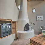 Chic Adobe-style In Historic Santa Fe! Holiday home *